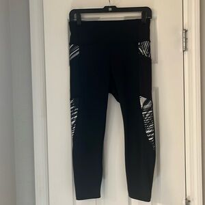 BSP Size Medium Black & White Athletic Leggings